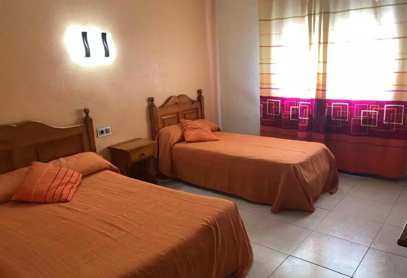ペンション Hostal La Parrilla Monegros Ii