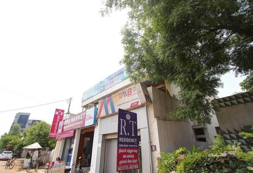 Hotel Oyo 38664 Rt Residency