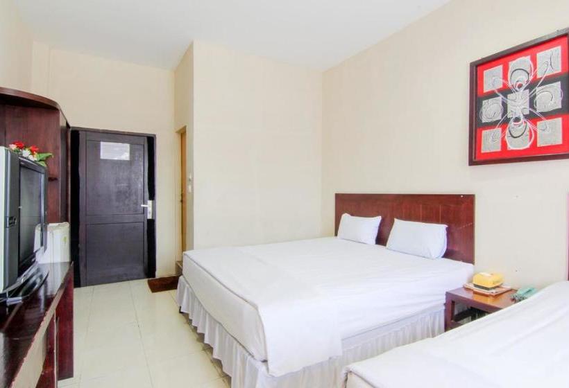 Отель Sing A Song