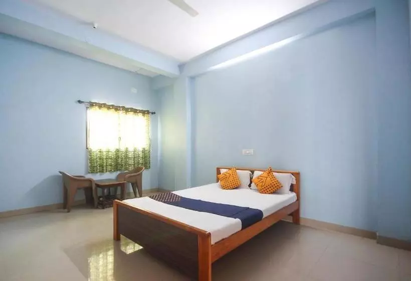 هتل Spot On 39385 Venkatesh Palace