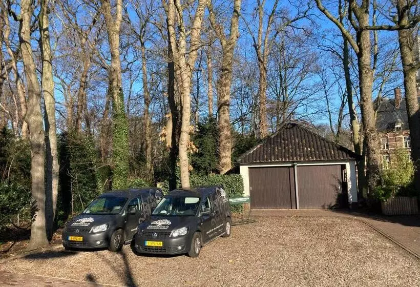 ベッドアンドブレックファースト Villa Sterrebosch   Boutique Hotel   1 Suite   Centrum Wijchen