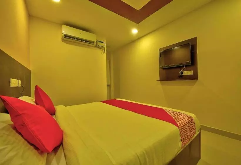 ホテル Oyo 29844 Joliday Inn