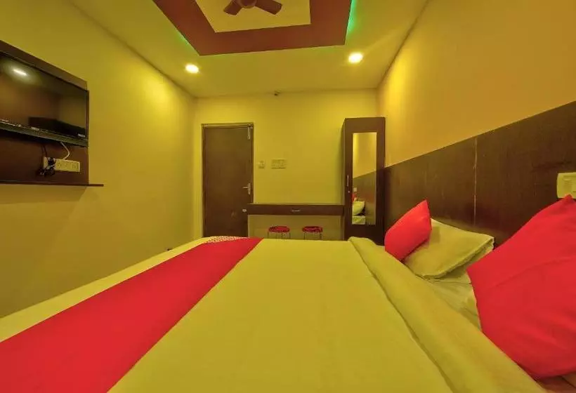 ホテル Oyo 29844 Joliday Inn