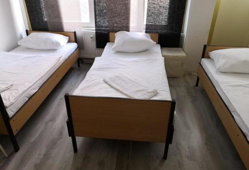 Majatalo Monteurzimmer Zentrum