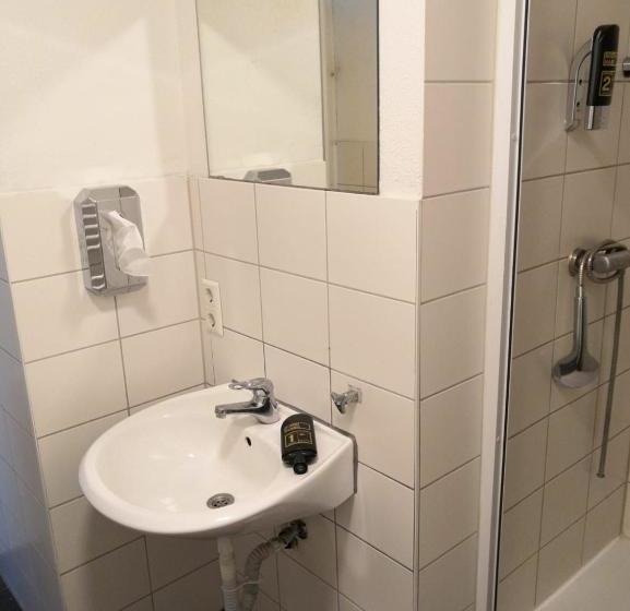 Majatalo Monteurzimmer Zentrum