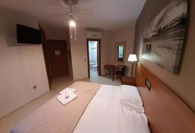 Retkeilymaja Sotel Valle Guadiaro