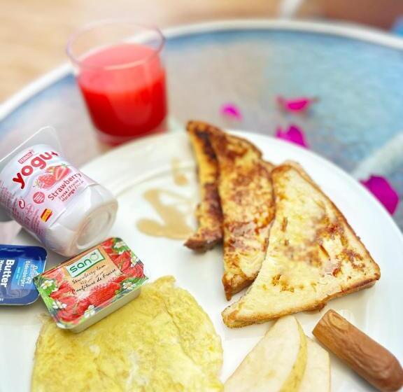 Szálloda Hudhuvelimaldives