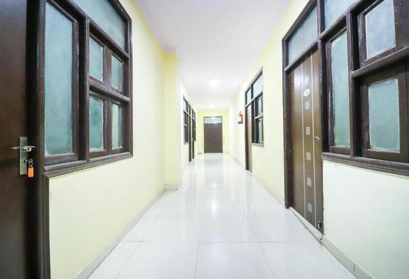 ホテル Spot On 41586  Sunrise Inn