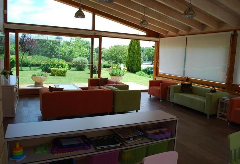 ユースホステル Posada Cabárceno