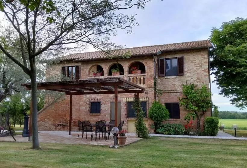 هتل Agriturismo Terralieta