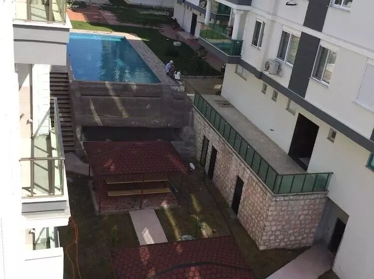 Mina Turizm Apart