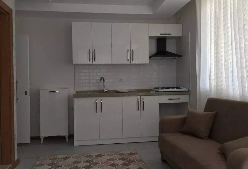 Mina Turizm Apart