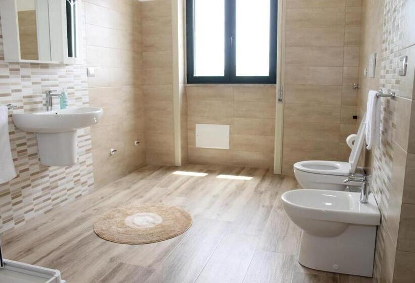 Pensionat Palazzo Rondine   Affittacamere Con Cucina