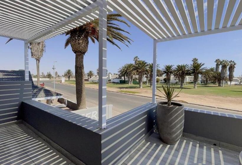 تختخواب و صبحانه Niche Guesthouse