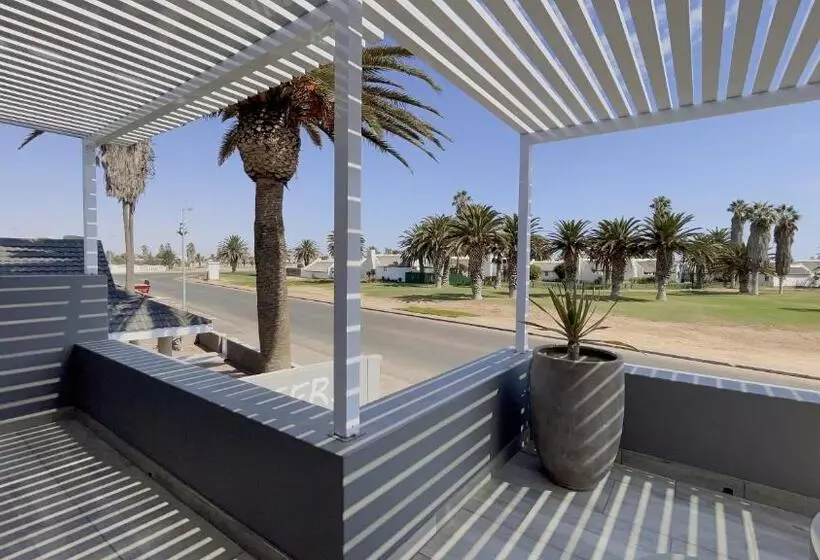 تختخواب و صبحانه Niche Guesthouse