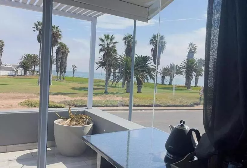 تختخواب و صبحانه Niche Guesthouse