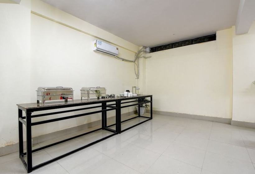 Hotell Collection O 30118 Oshy Marg