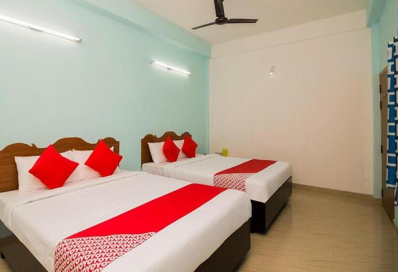 Отель O Royal King