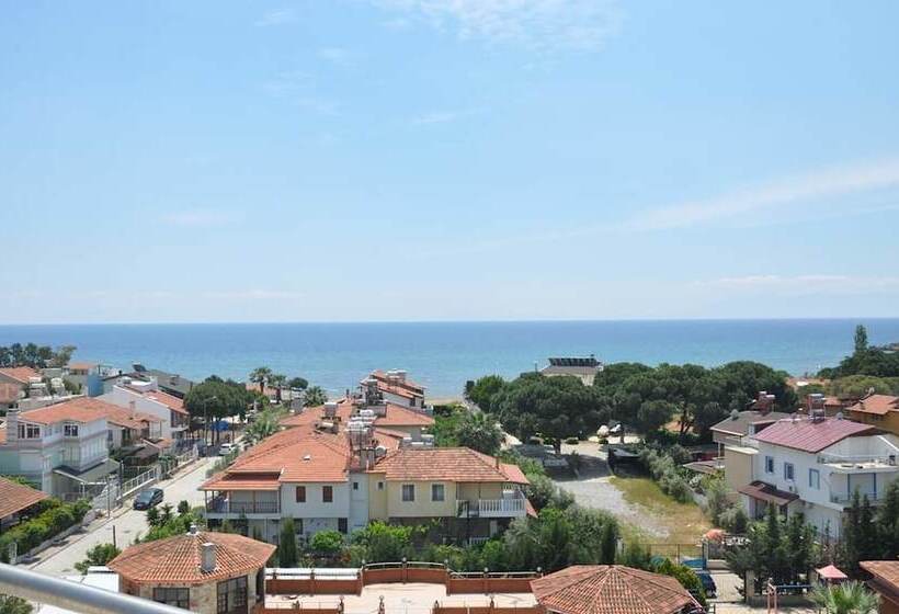 هتل Royal Nas Resort