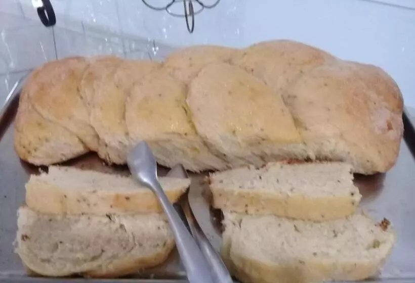 ペンション Pousada Manacá