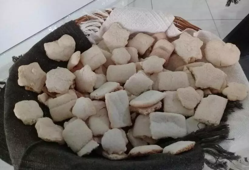 ペンション Pousada Manacá