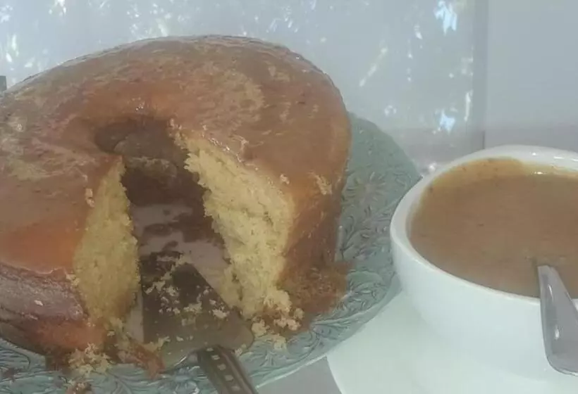 ペンション Pousada Manacá