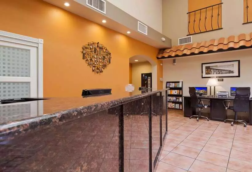 ホテル Best Western Copper Hills Inn