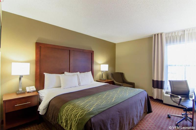 Hotel Clarion Pointe Apex Holly Springs