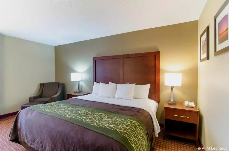 هتل Clarion Pointe Apex Holly Springs