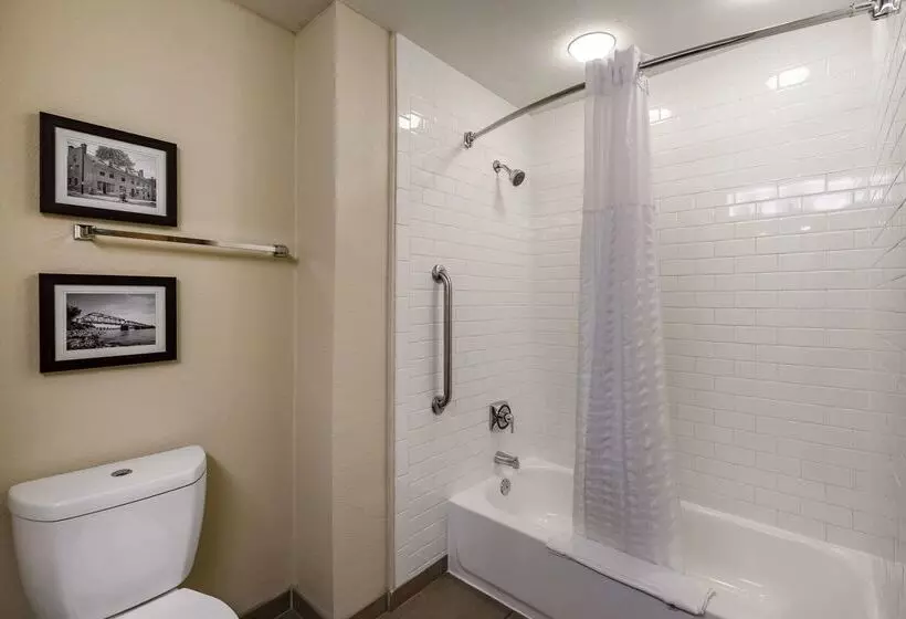 Отель Comfort Inn Collinsville Near St. Louis