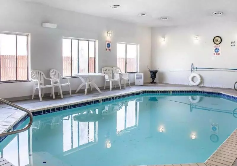 Отель Comfort Inn Limon