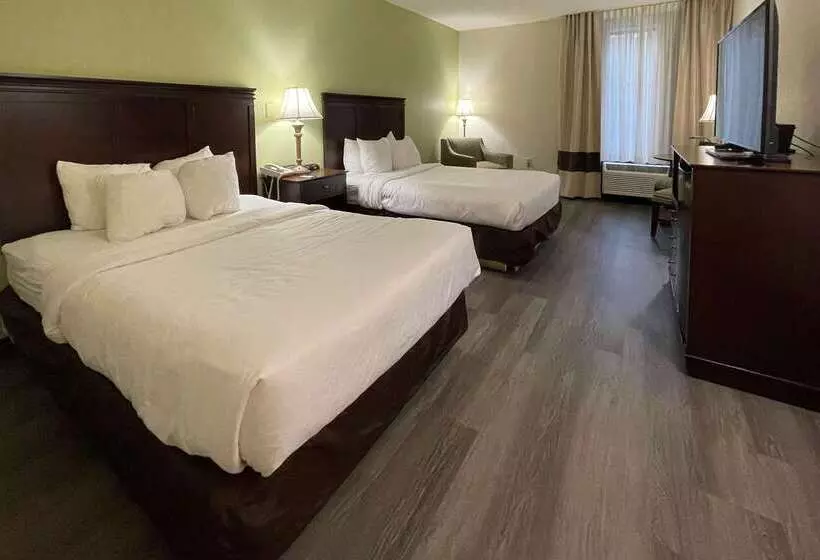 هتل Comfort Inn Pinehurst   Southern Pines