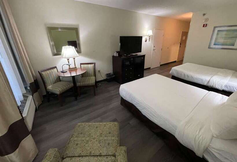 בית מלון כפרי Comfort Inn Pinehurst   Southern Pines