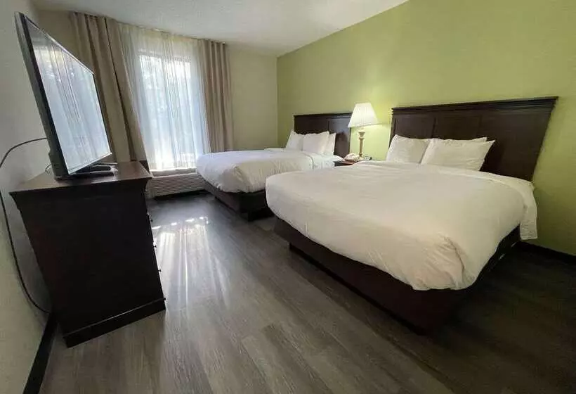 هتل Comfort Inn Pinehurst   Southern Pines