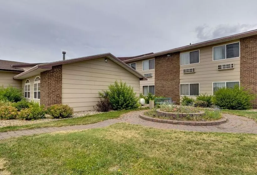 هتل Fireside Inn And Suites