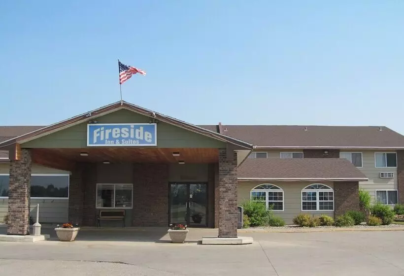 هتل Fireside Inn And Suites