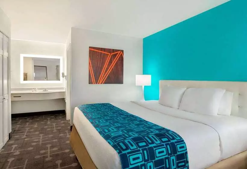 Отель Howard Johnson By Wyndham Chattanooga Lookout Mountain I 24