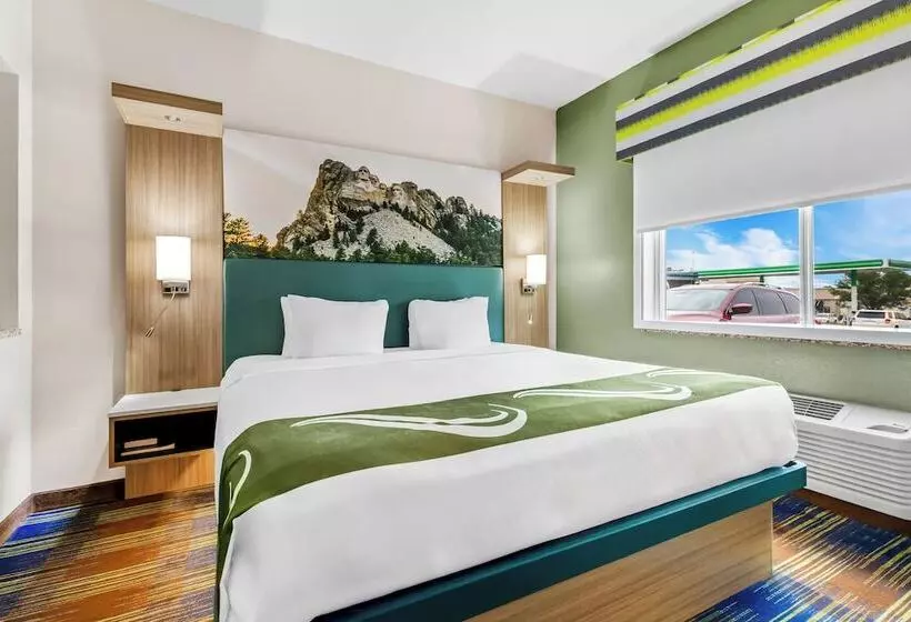 هتل Quality Inn Brookings University