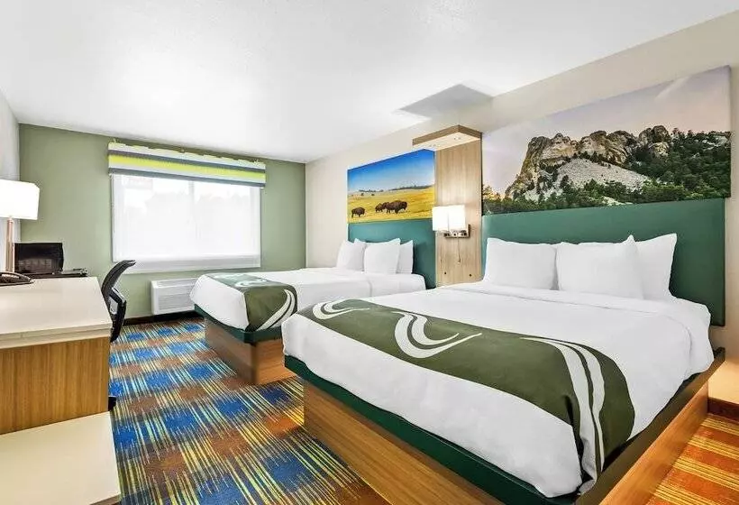 هتل Quality Inn Brookings University