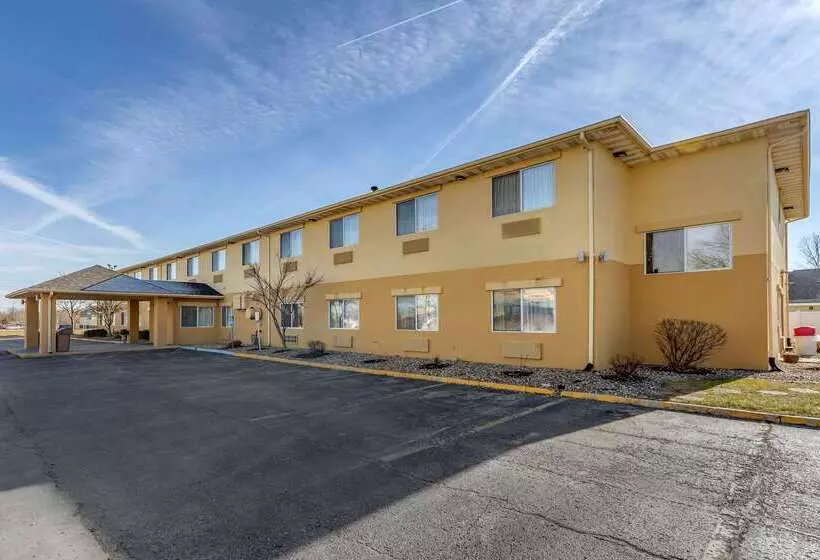 هتل Quality Inn Kirksville