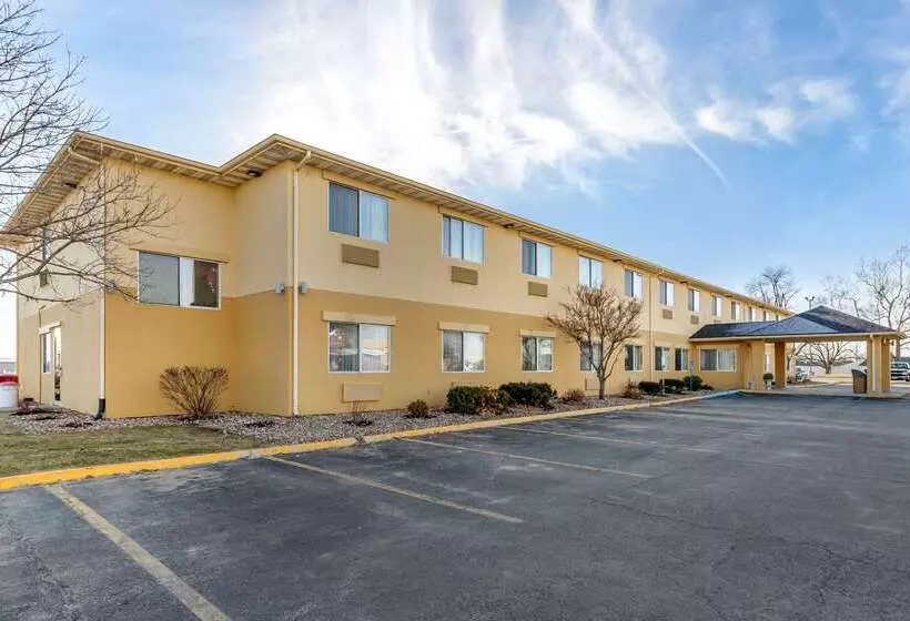هتل Quality Inn Kirksville