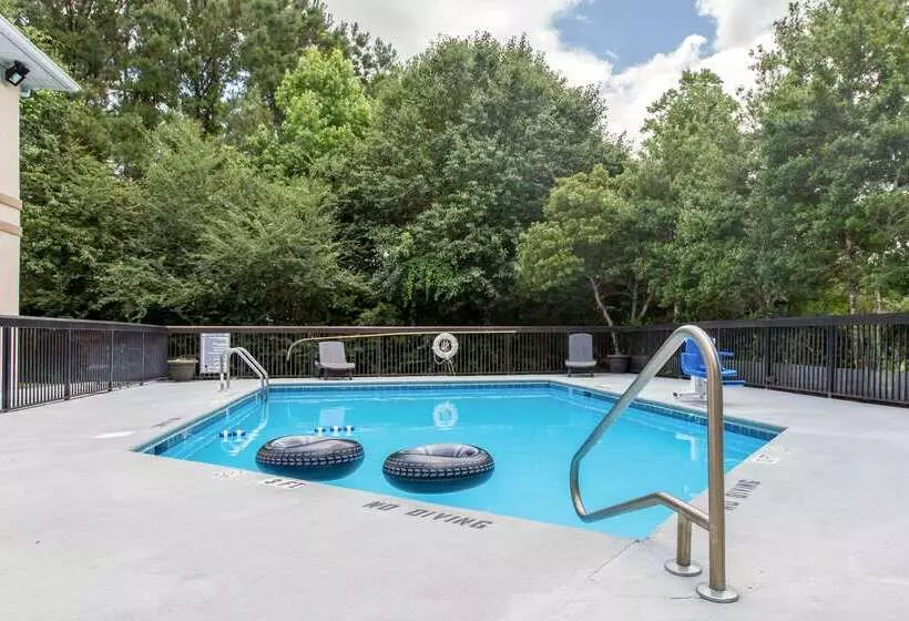 호텔 Quality Inn Near Mcas Cherry Point