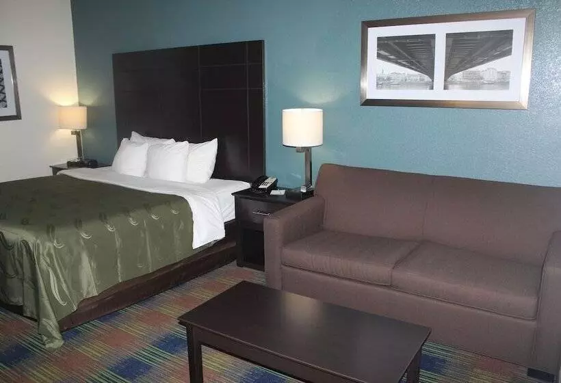 Отель Quality Inn North Vernon