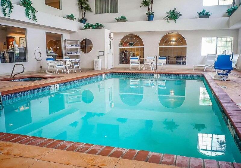 فندق Quality Inn & Suites