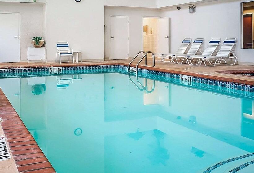 فندق Quality Inn & Suites