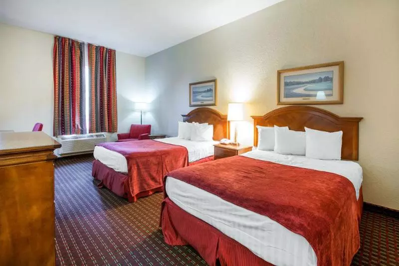 فندق Rodeway Inn