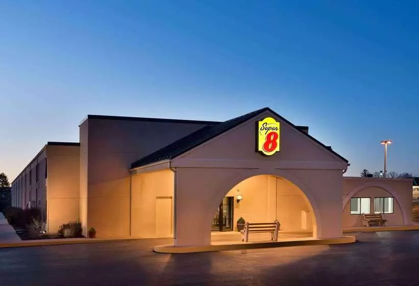 Отель Super 8 By Wyndham Chambersburg I81