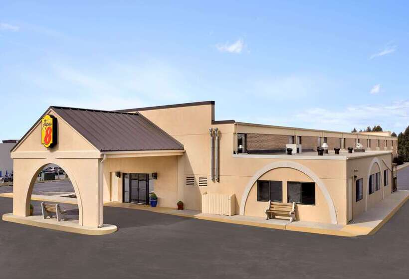Отель Super 8 By Wyndham Chambersburg I81