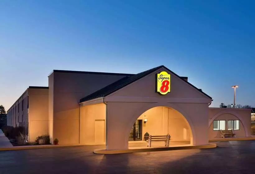 Отель Super 8 By Wyndham Chambersburg I81