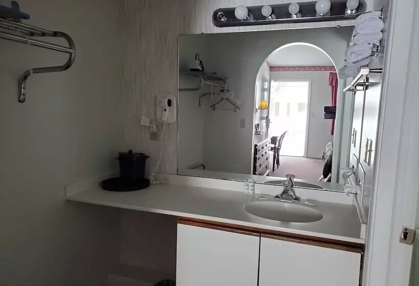 Мотель Bryan Inn